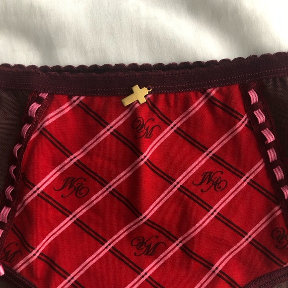 Vive Maria Red Plaid Set - Picture 9 of 16